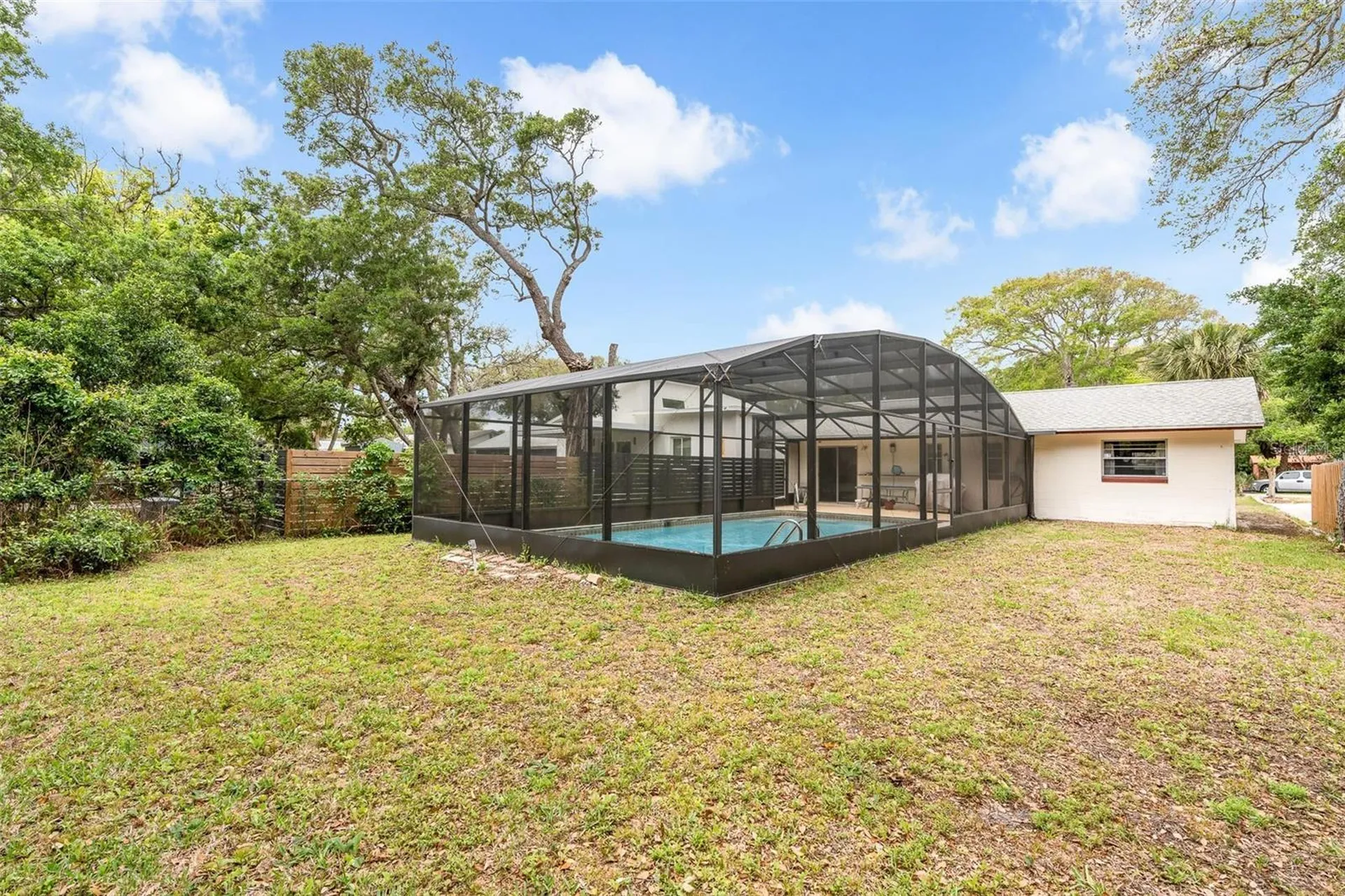 805 E 11th Avenue New Smyrna Beach FL 32169