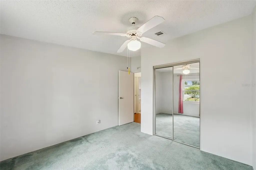 42 Maplehurst Avenue Debary FL 32713