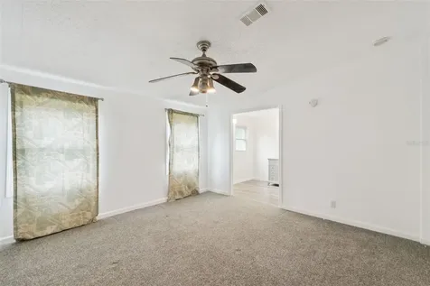 42 Maplehurst Avenue Debary FL 32713