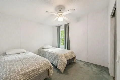42 Maplehurst Avenue Debary FL 32713