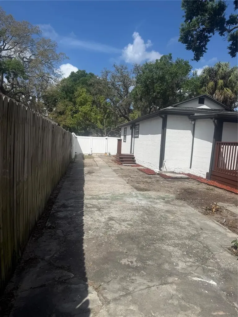 8315 N 14th Street Tampa FL 33604