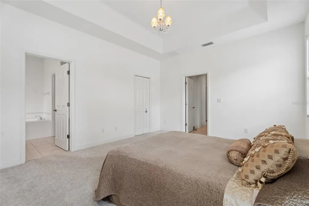 14227 Lake Live Oak Drive Orlando FL 32828