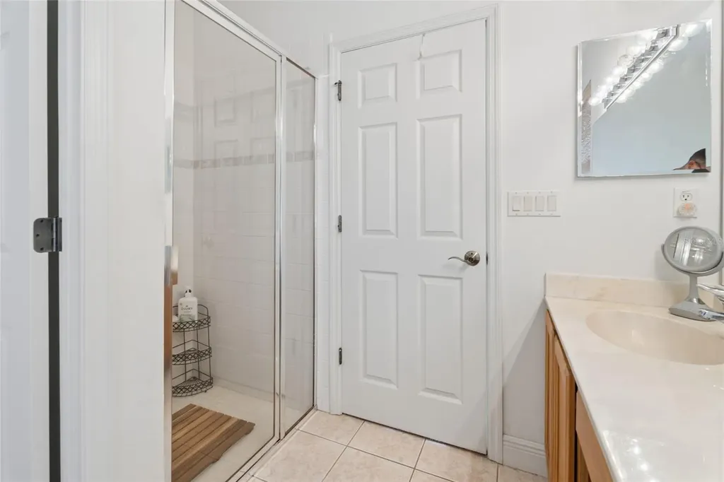 14227 Lake Live Oak Drive Orlando FL 32828