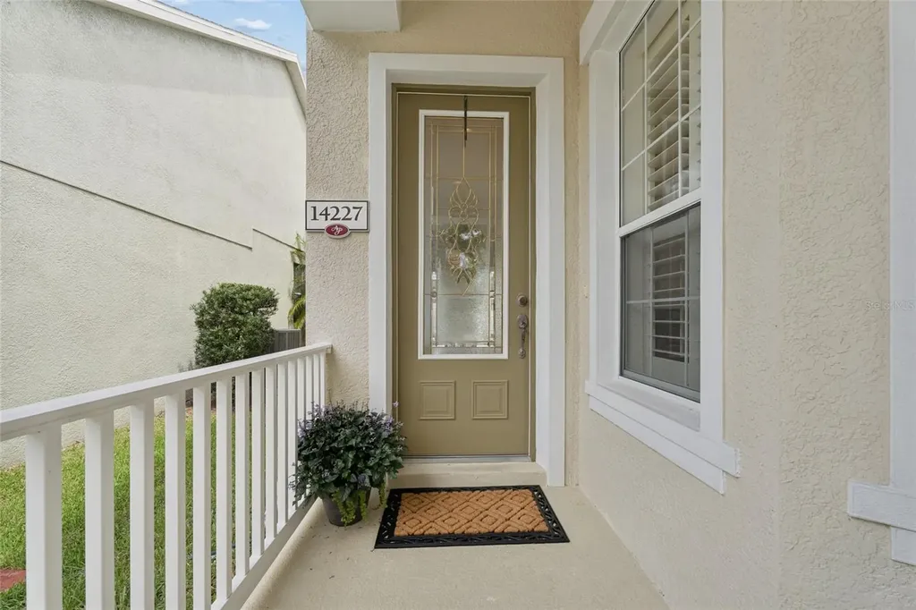 14227 Lake Live Oak Drive Orlando FL 32828