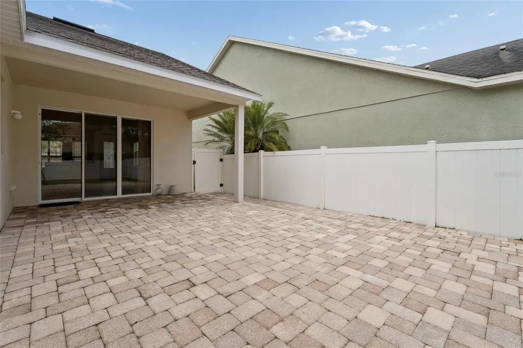 14227 Lake Live Oak Drive Orlando FL 32828