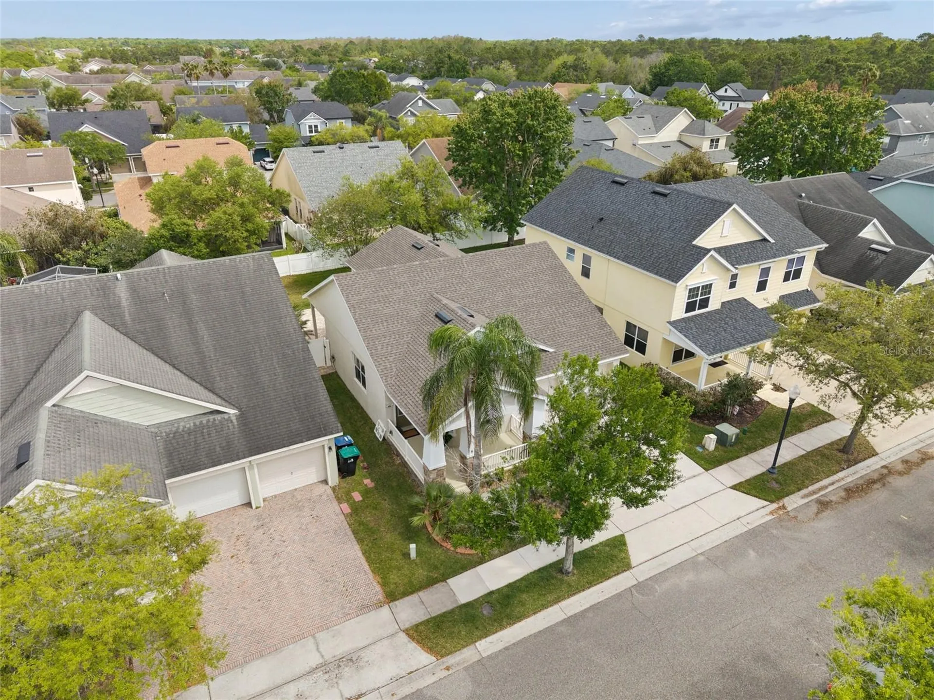 14227 Lake Live Oak Drive Orlando FL 32828