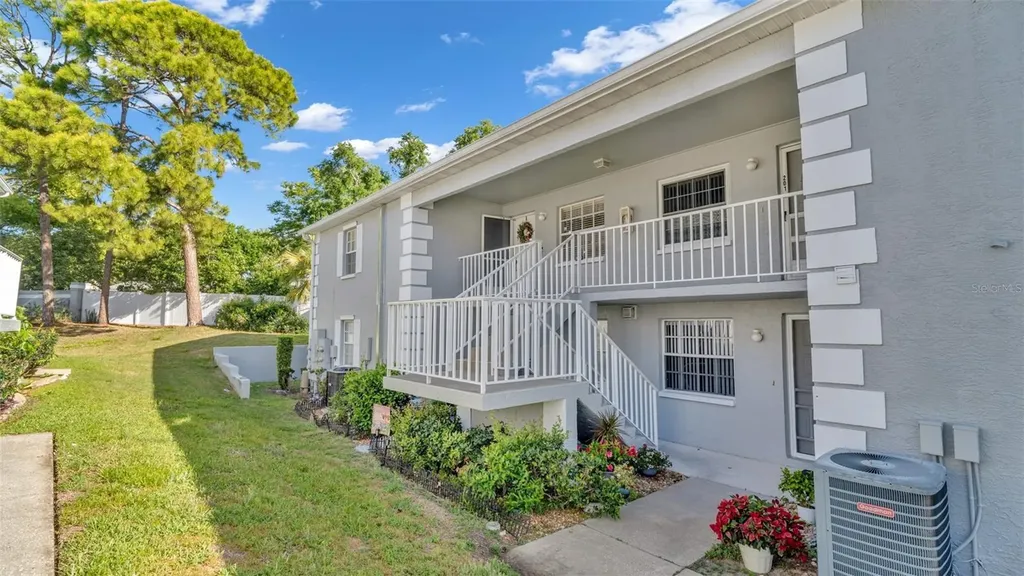 12133 Spartan Way Hudson FL 34667