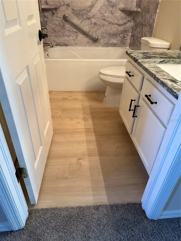 648 Spring Lake Circle Tarpon Springs FL 34688