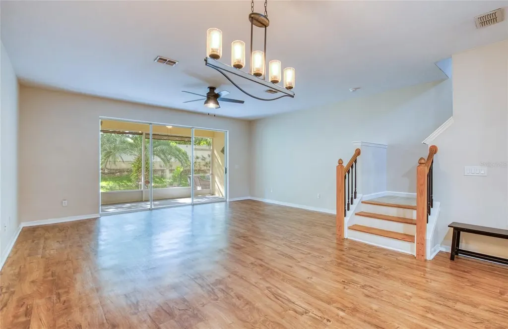 648 Spring Lake Circle Tarpon Springs FL 34688