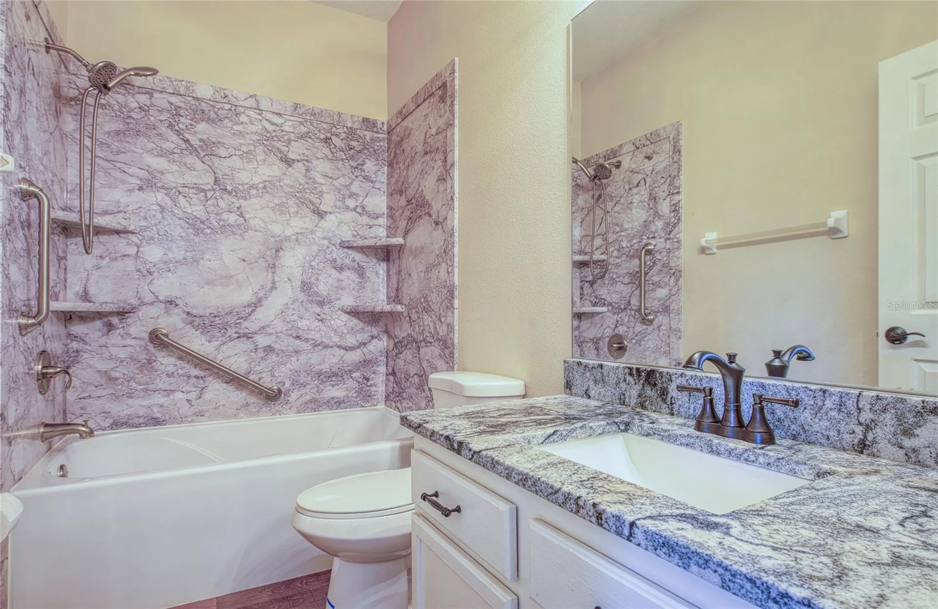 648 Spring Lake Circle Tarpon Springs FL 34688