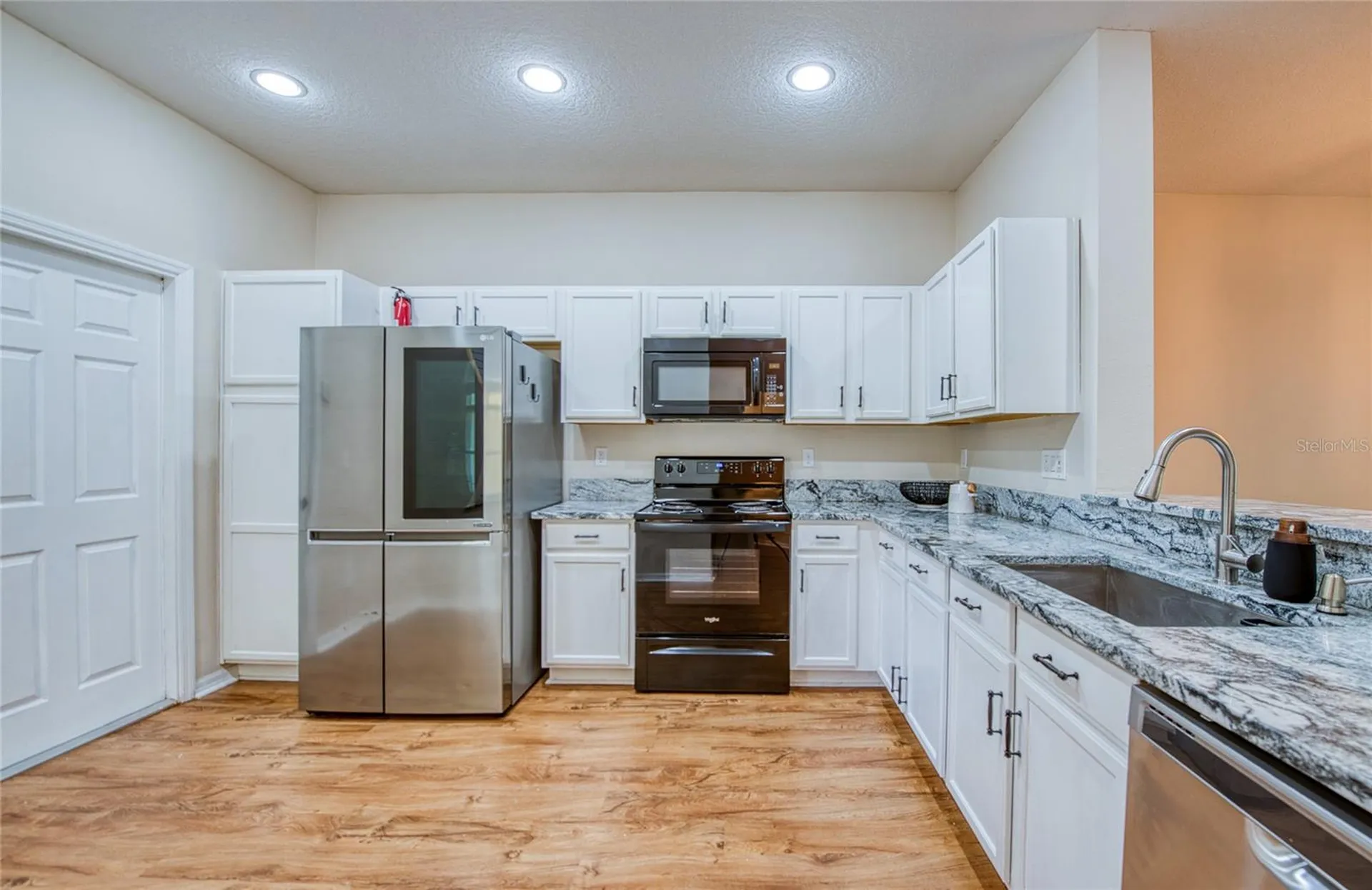 648 Spring Lake Circle Tarpon Springs FL 34688