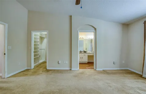648 Spring Lake Circle Tarpon Springs FL 34688