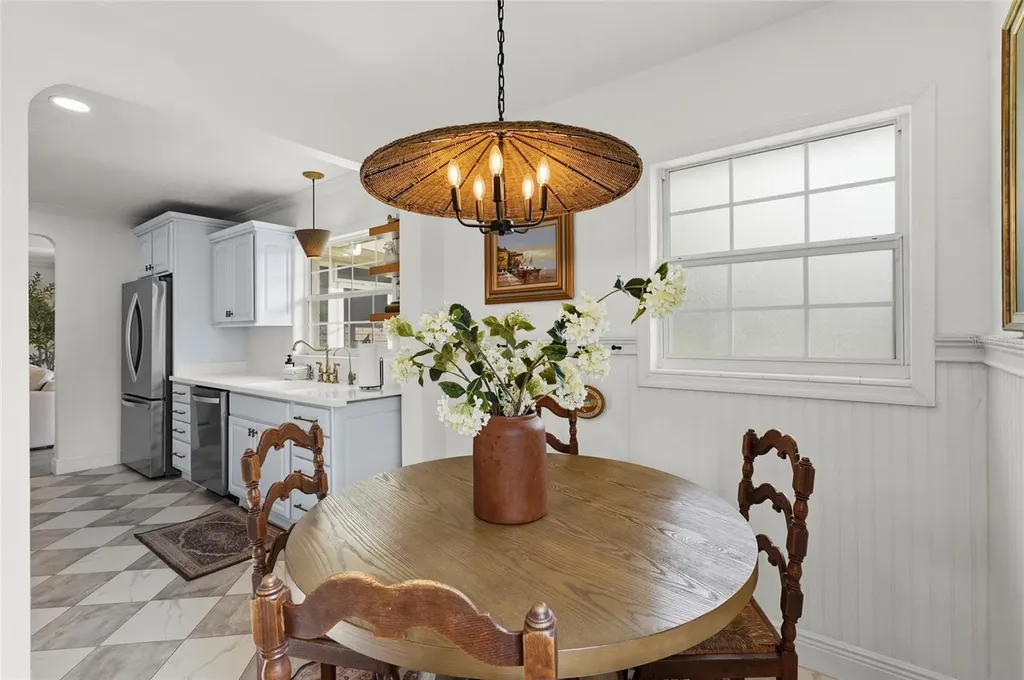 7746 Westmoreland Drive Sarasota FL 34243