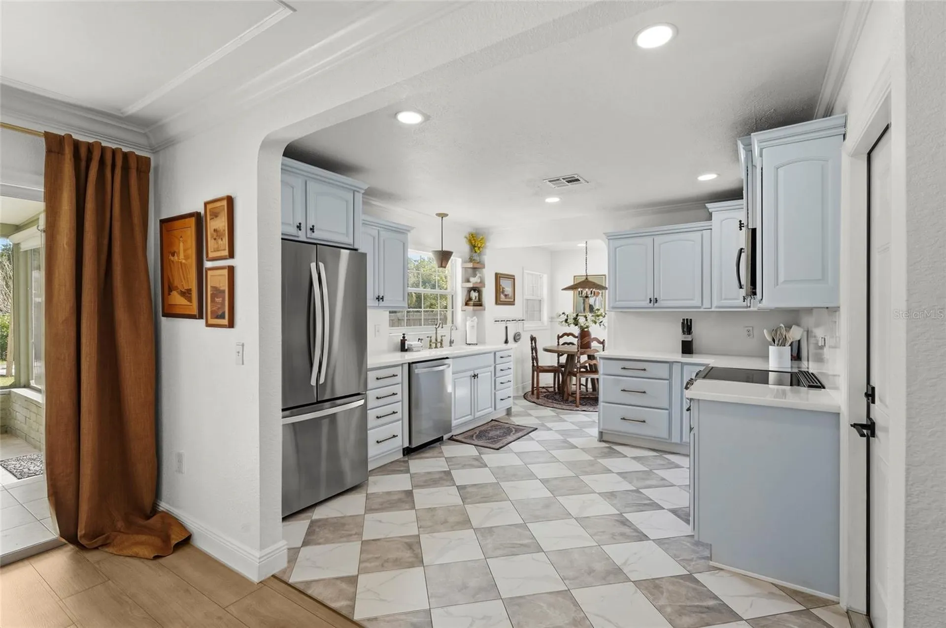 7746 Westmoreland Drive Sarasota FL 34243