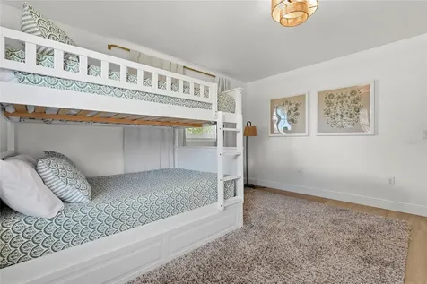 7746 Westmoreland Drive Sarasota FL 34243