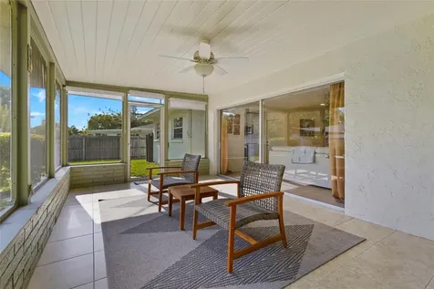 7746 Westmoreland Drive Sarasota FL 34243
