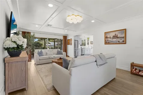 7746 Westmoreland Drive Sarasota FL 34243