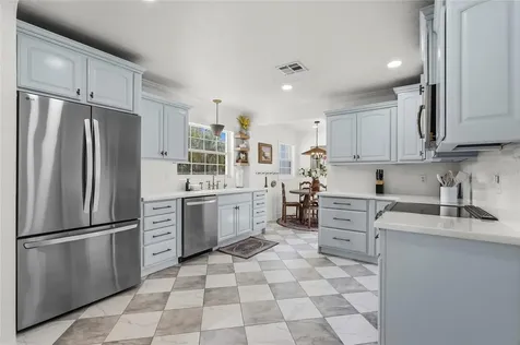7746 Westmoreland Drive Sarasota FL 34243