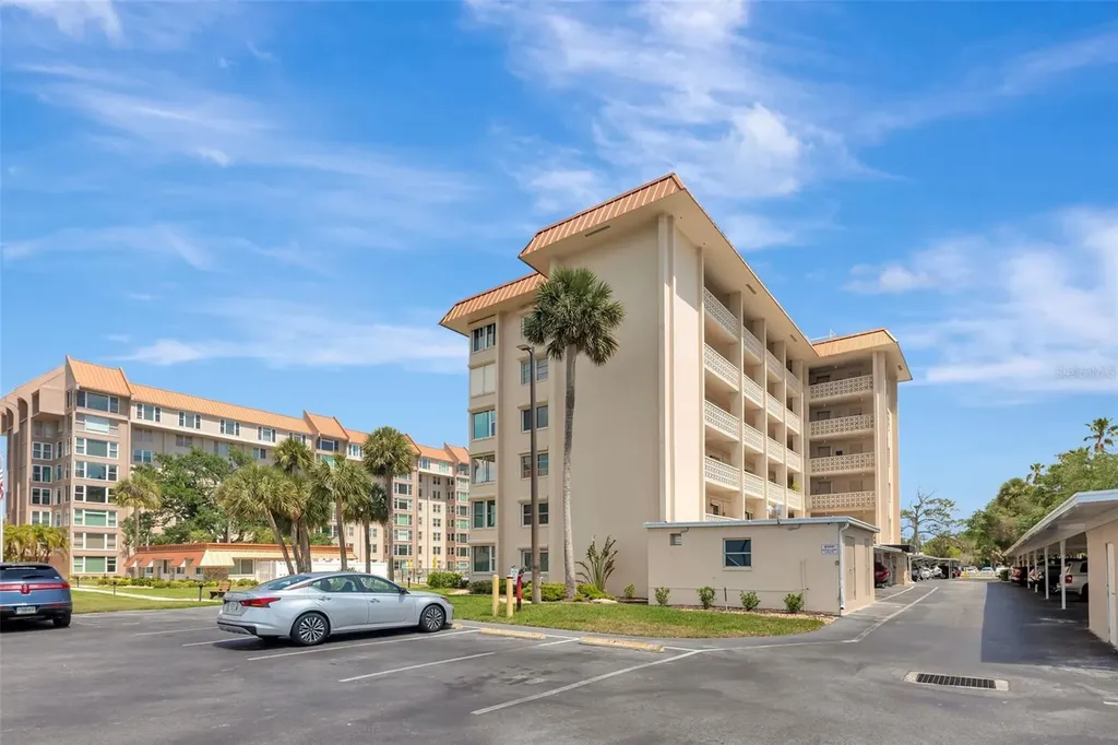 620 Edgewater Drive Dunedin FL 34698