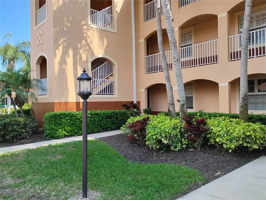 1761 Auburn Lakes Drive Venice FL 34292