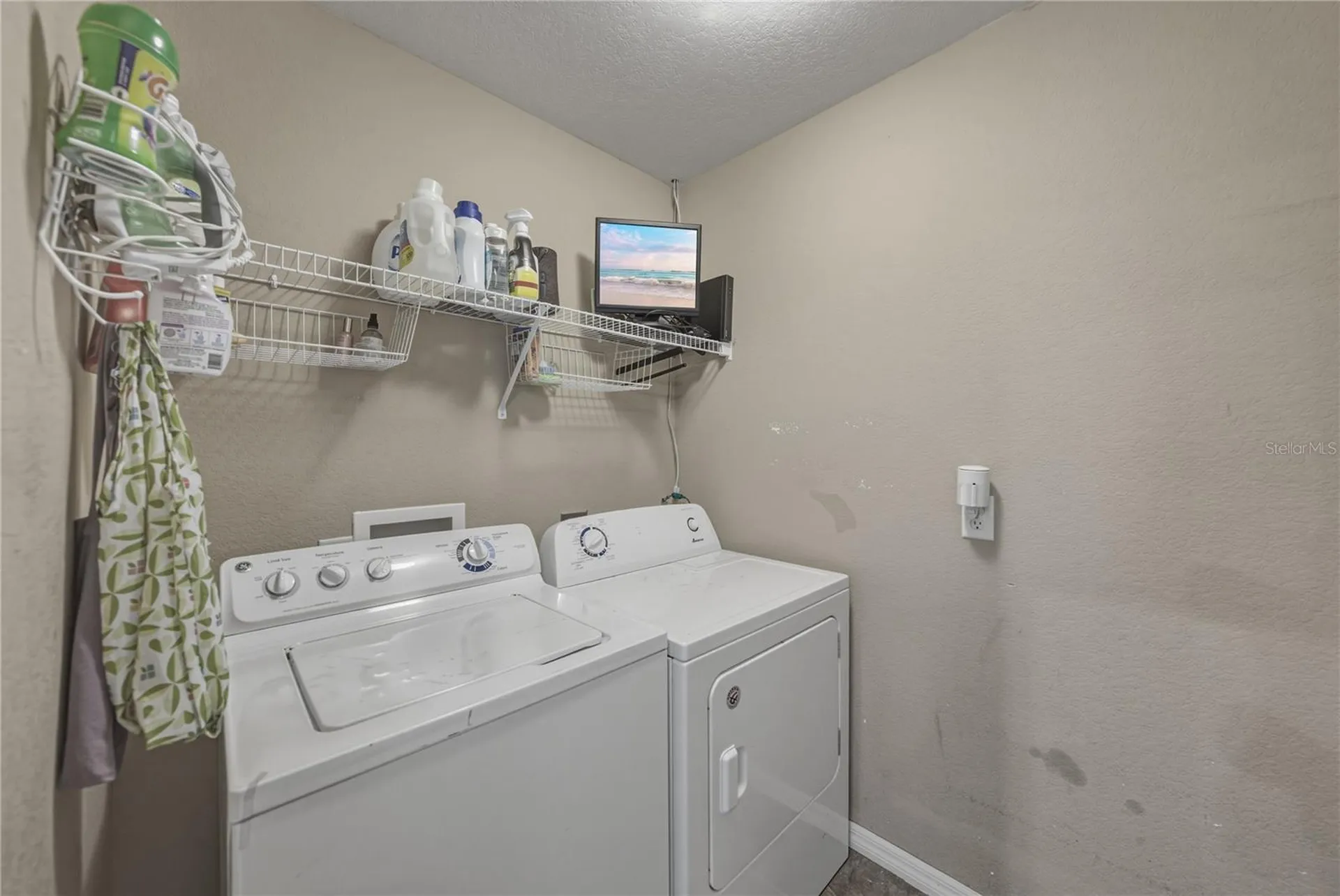 6541 Crescent Loop Winter Haven FL 33884