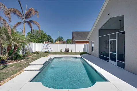 6541 Crescent Loop Winter Haven FL 33884