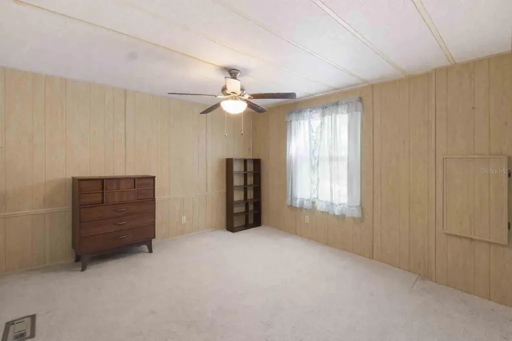 1763 W Schwartz Boulevard Lady Lake FL 32159