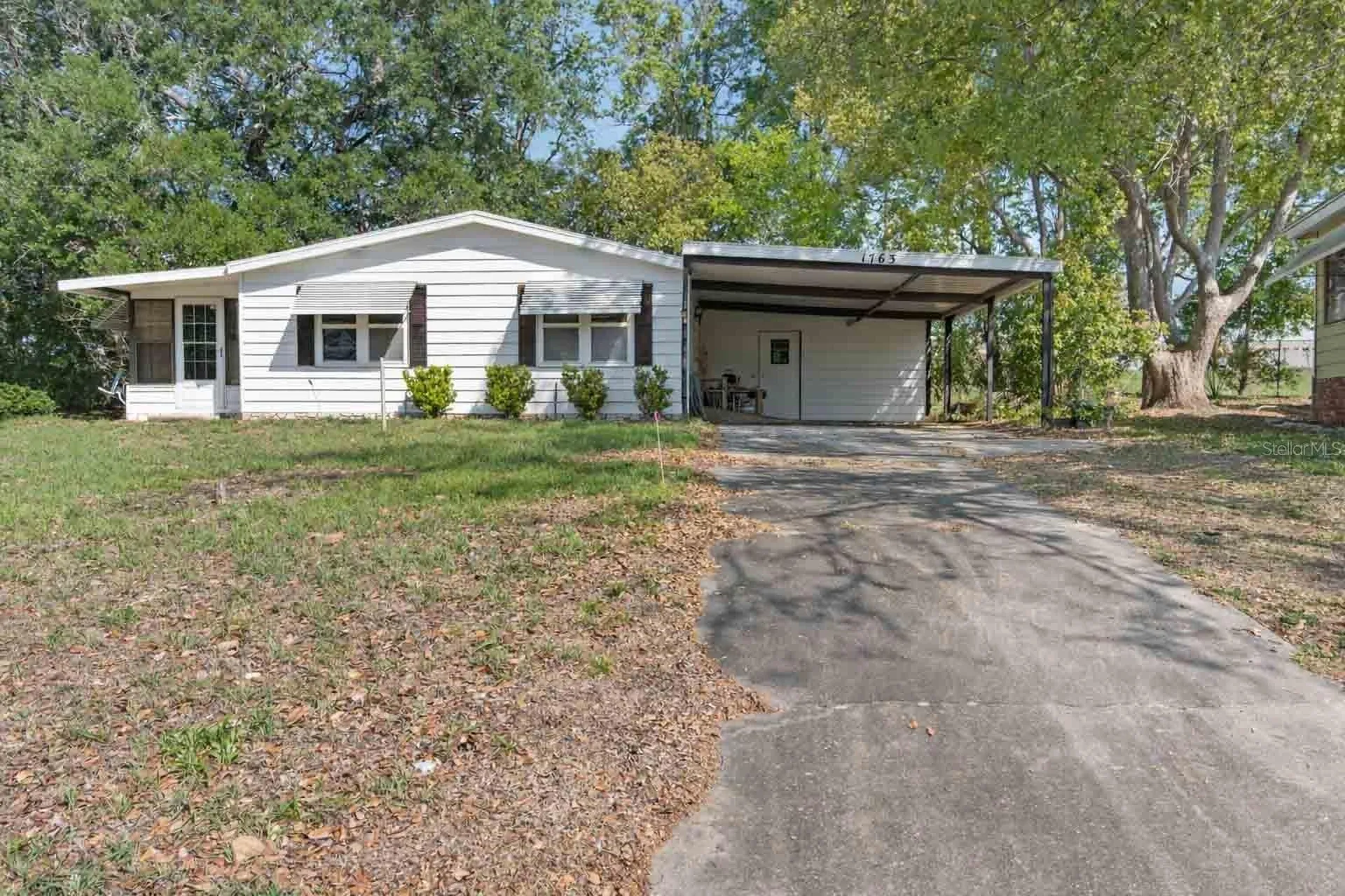1763 W Schwartz Boulevard Lady Lake FL 32159
