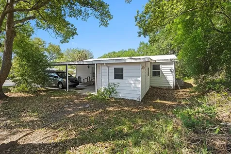 1763 W Schwartz Boulevard Lady Lake FL 32159