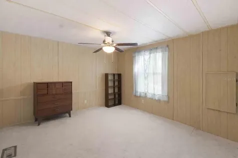 1763 W Schwartz Boulevard Lady Lake FL 32159