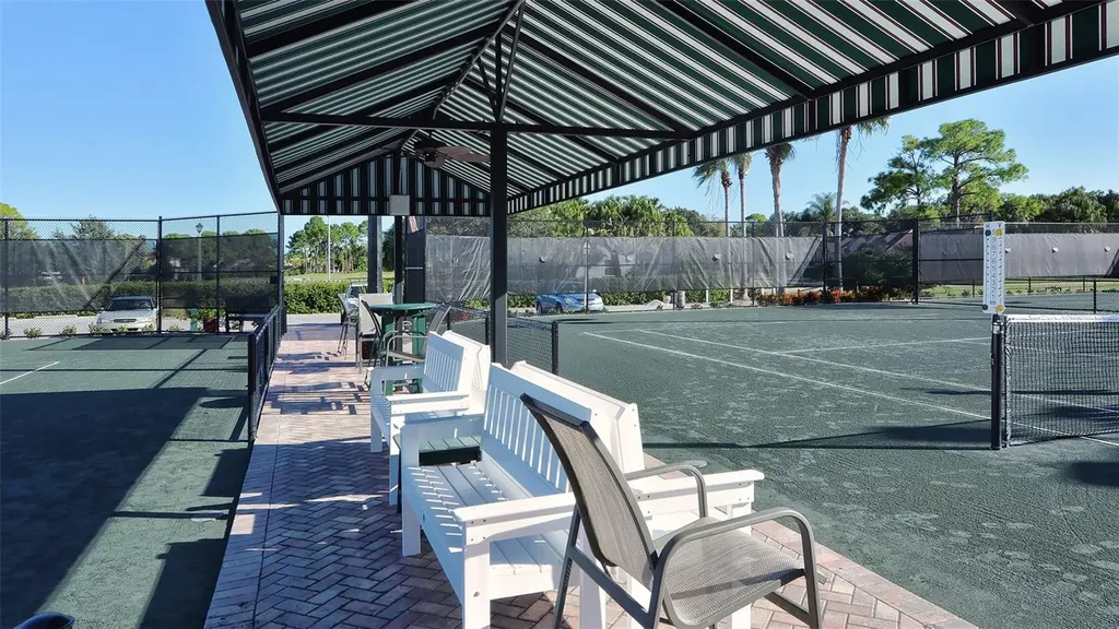 9630 Club South Circle Sarasota FL 34238