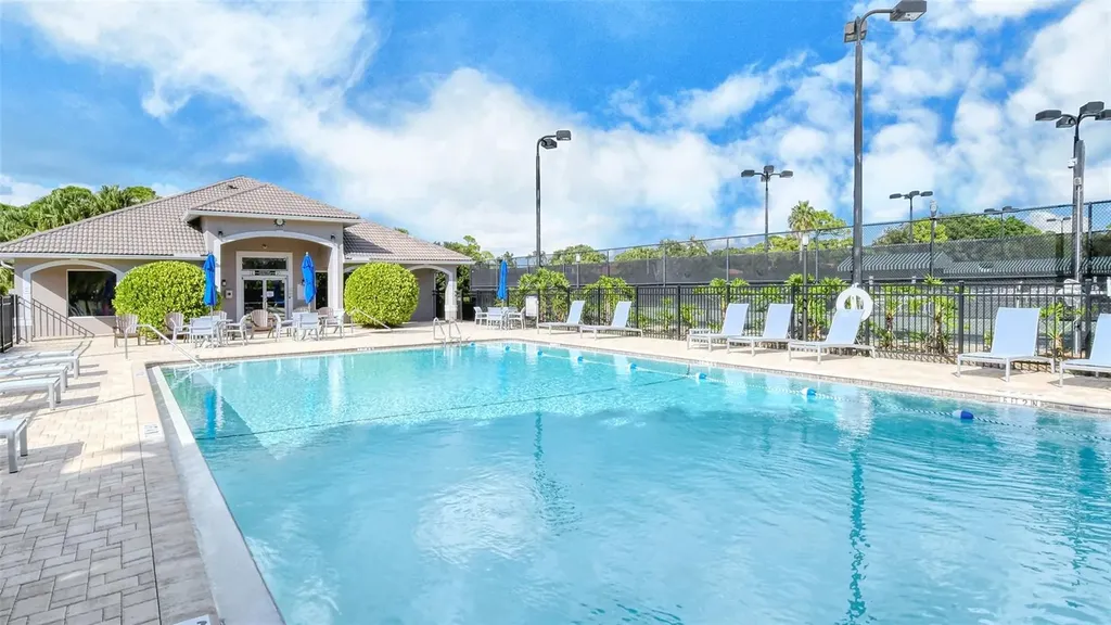 9630 Club South Circle Sarasota FL 34238