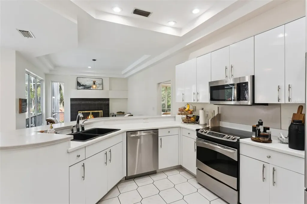 336 Ashford Court Lake Mary FL 32746
