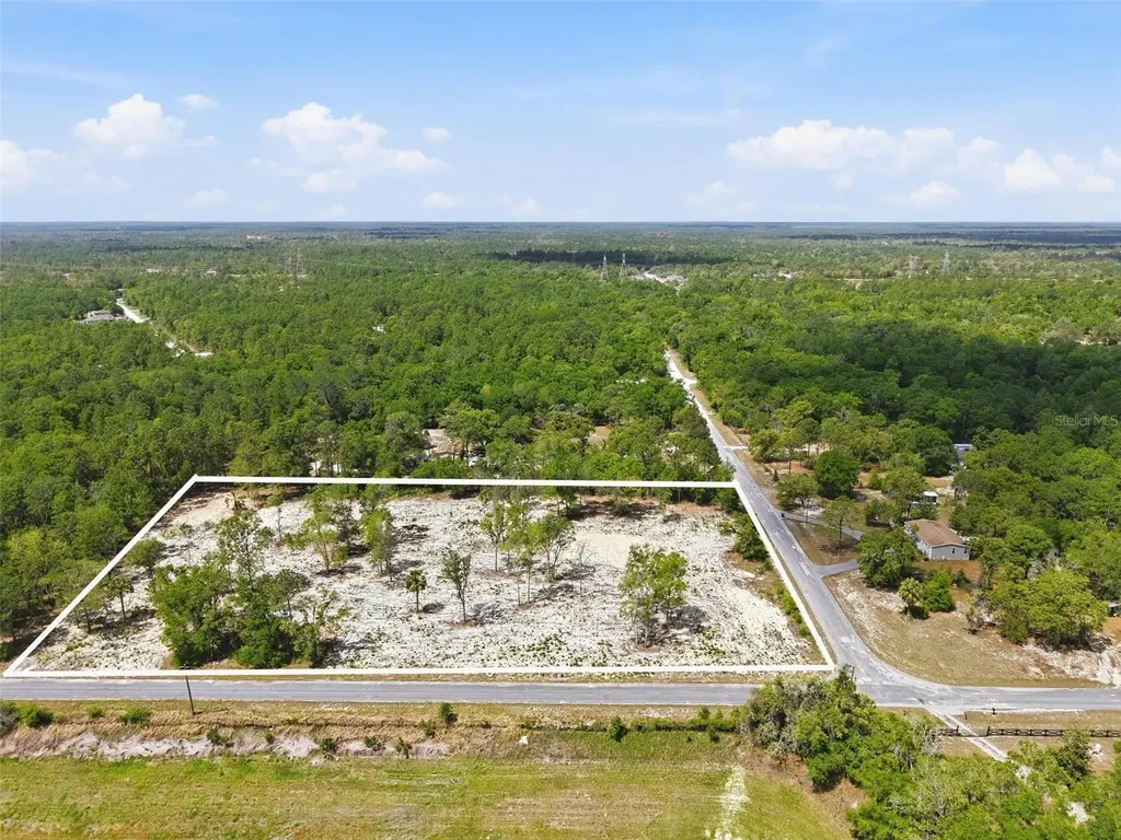 14235 Carolina Dove Road Weeki Wachee FL 34614