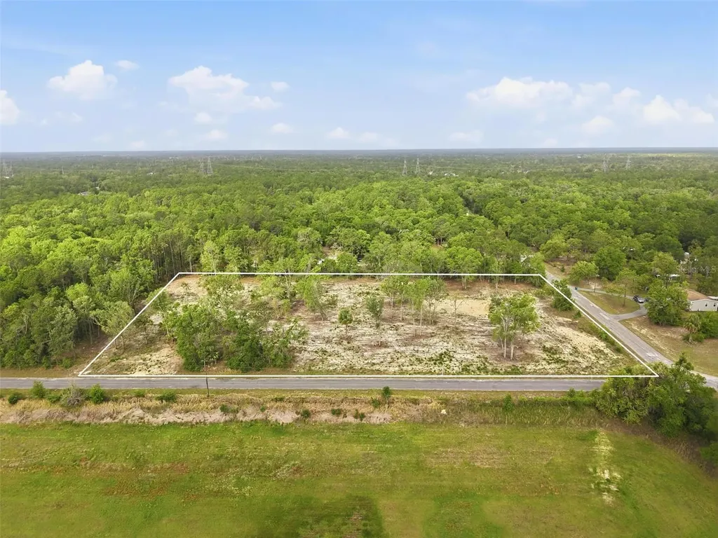14235 Carolina Dove Road Weeki Wachee FL 34614