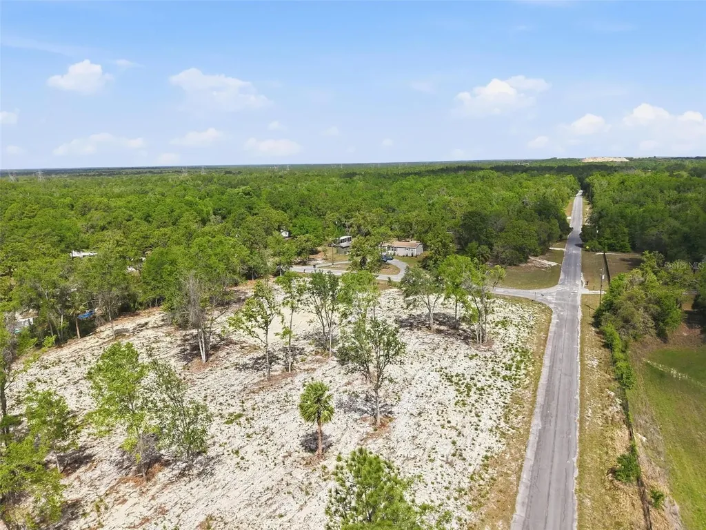 14235 Carolina Dove Road Weeki Wachee FL 34614