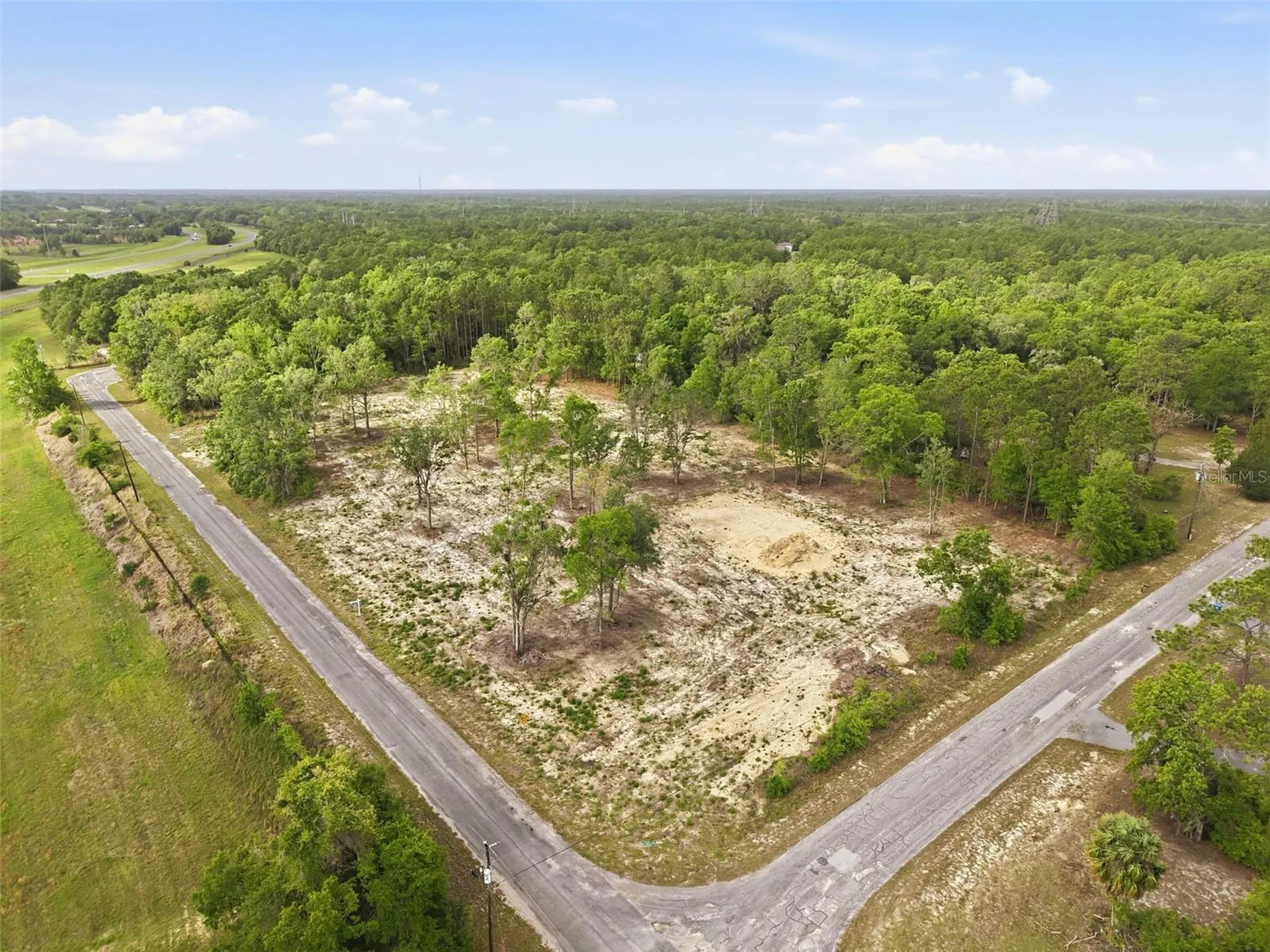 14235 Carolina Dove Road Weeki Wachee FL 34614