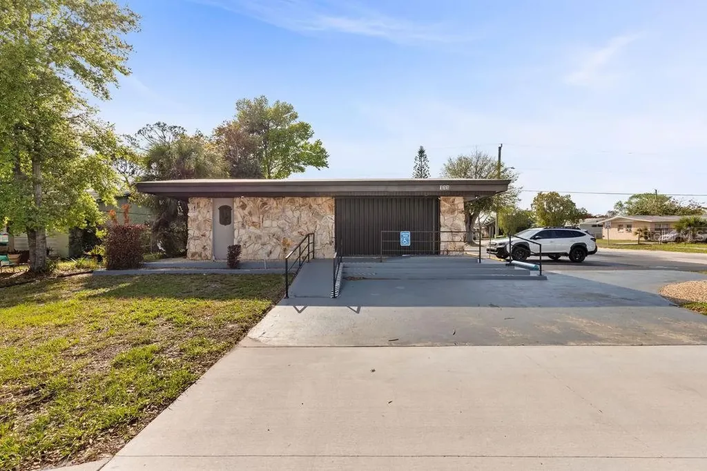 111 N Fiske Boulevard Cocoa FL 32922