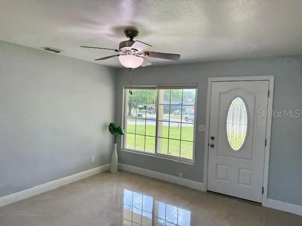 1337 Lake Asher Circle Apopka FL 32703