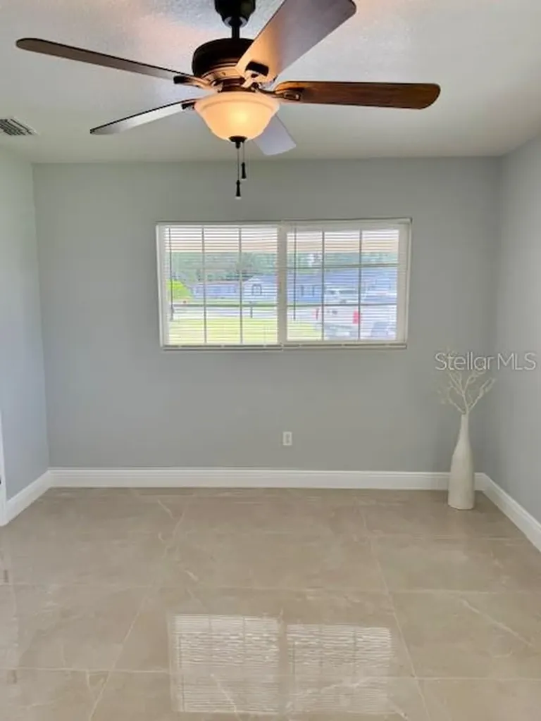 1337 Lake Asher Circle Apopka FL 32703