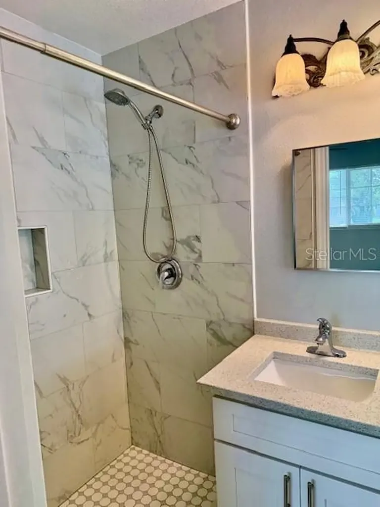 1337 Lake Asher Circle Apopka FL 32703