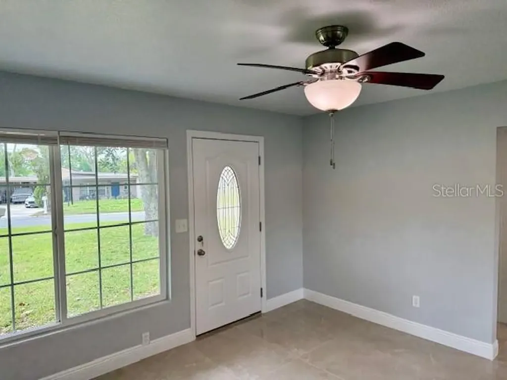 1337 Lake Asher Circle Apopka FL 32703