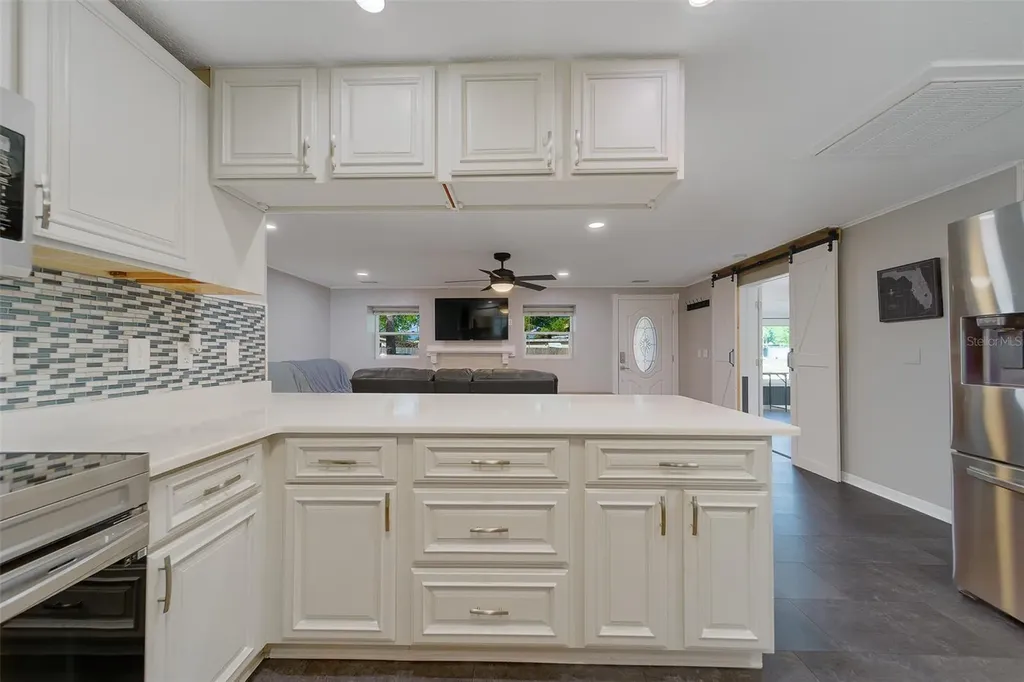 7849 86th Way N Seminole FL 33777