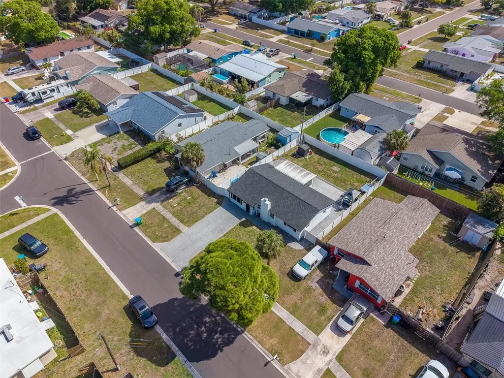 7849 86th Way N Seminole FL 33777