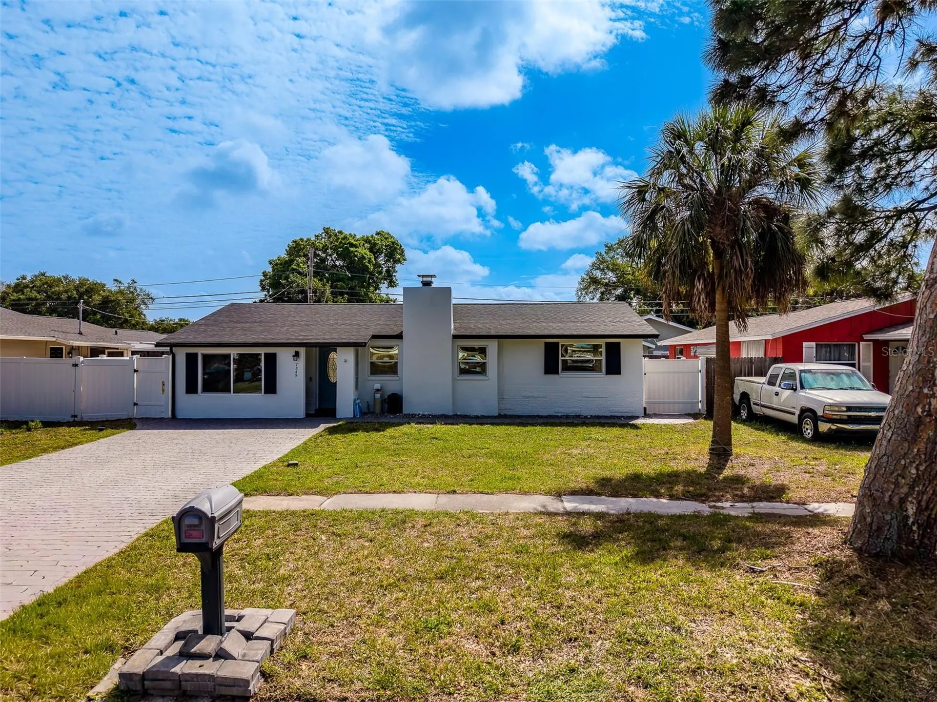 7849 86th Way N Seminole FL 33777