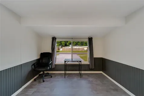 7849 86th Way N Seminole FL 33777