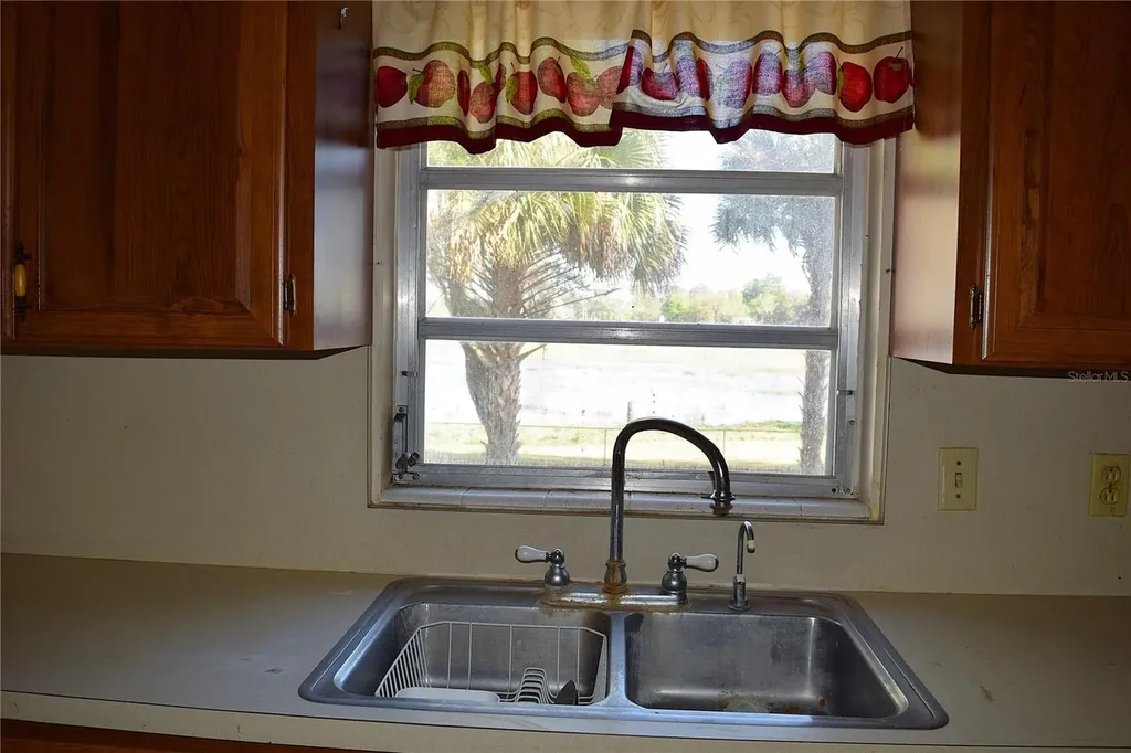 2535 Boswell Street Deltona FL 32738