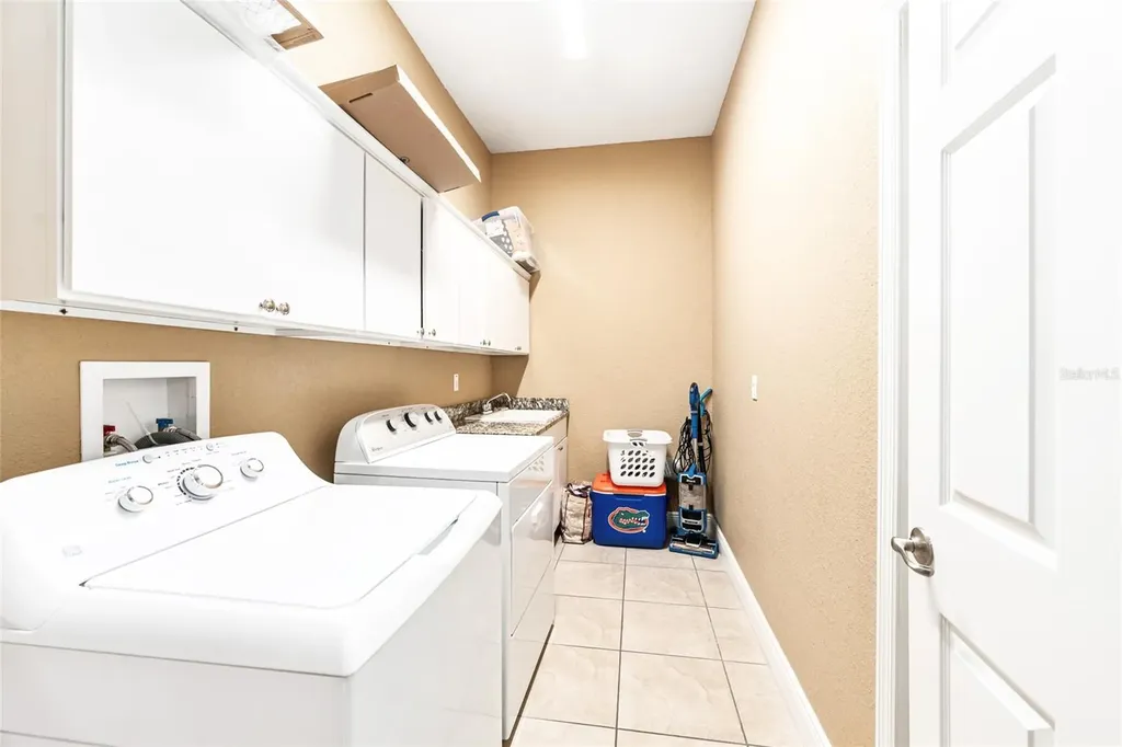 4518 SE 33rd Place Ocala FL 34480