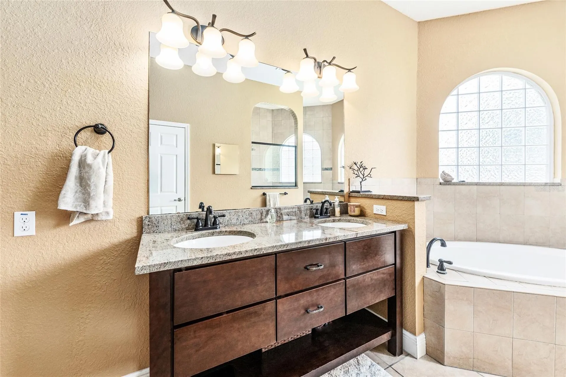 4518 SE 33rd Place Ocala FL 34480