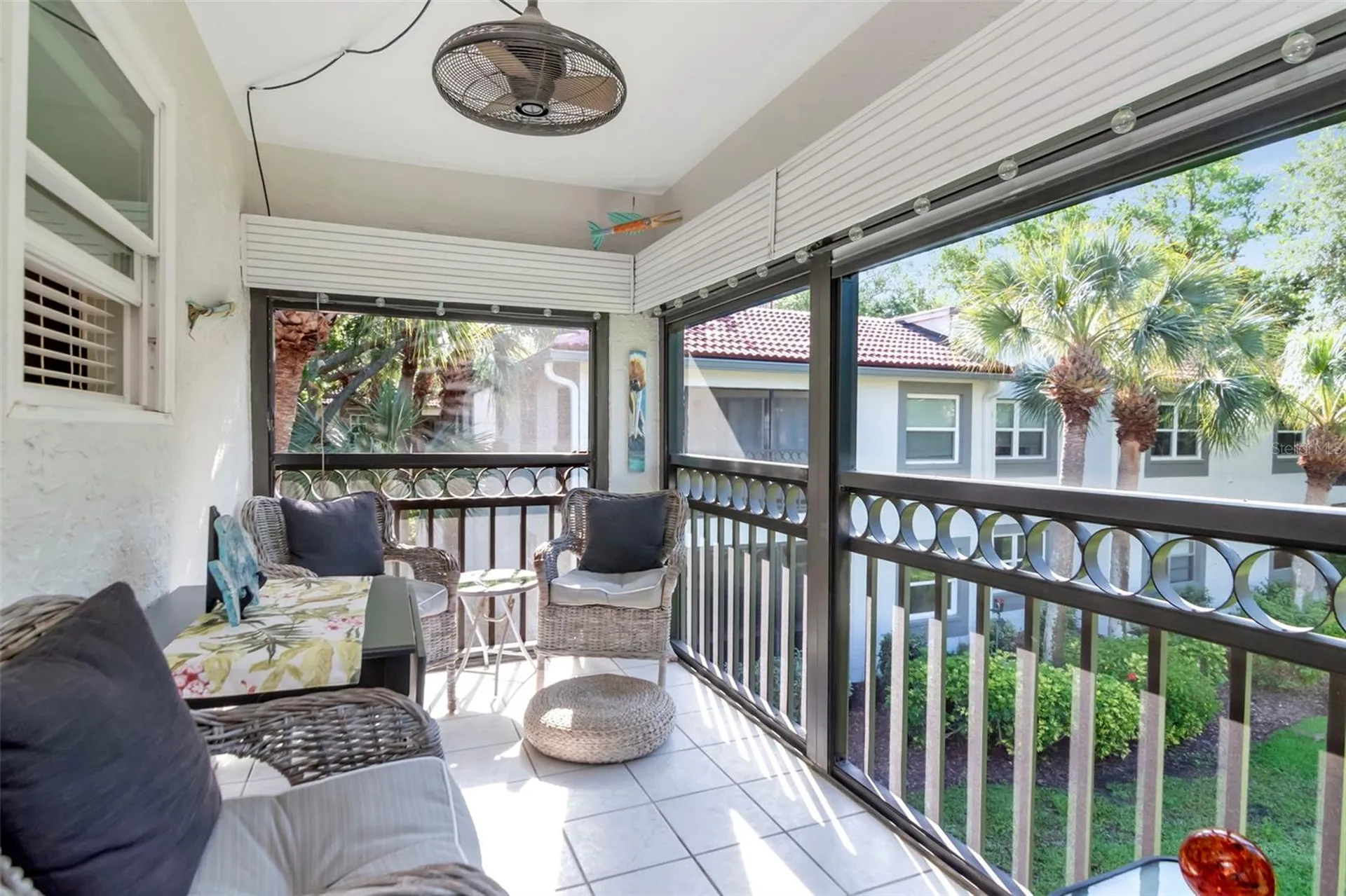 484 Santa Cruz Place NE St Petersburg FL 33703